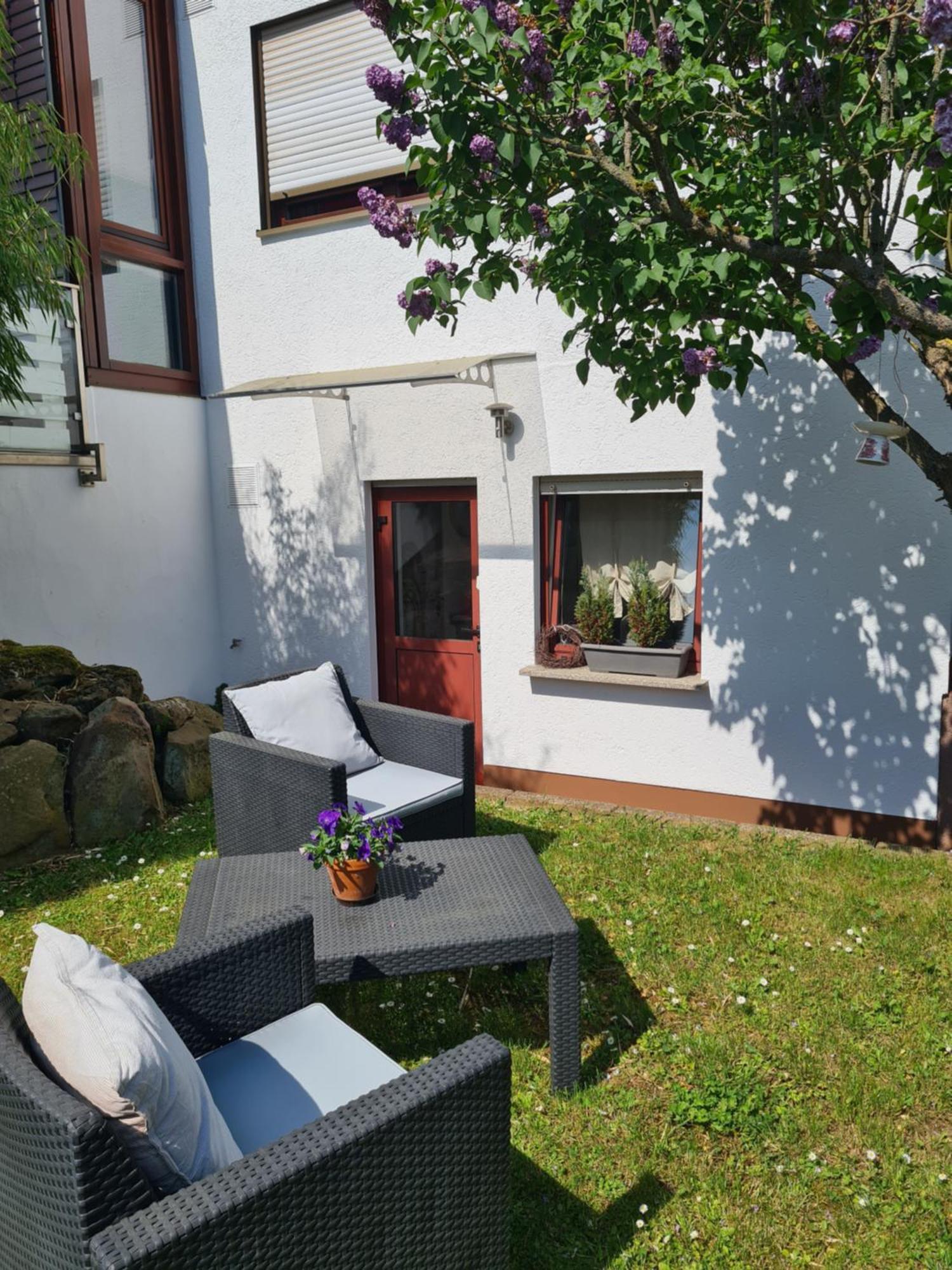 Ferienwohnung Rote Tuer - Landleben Pur! Kirchhain Luaran gambar